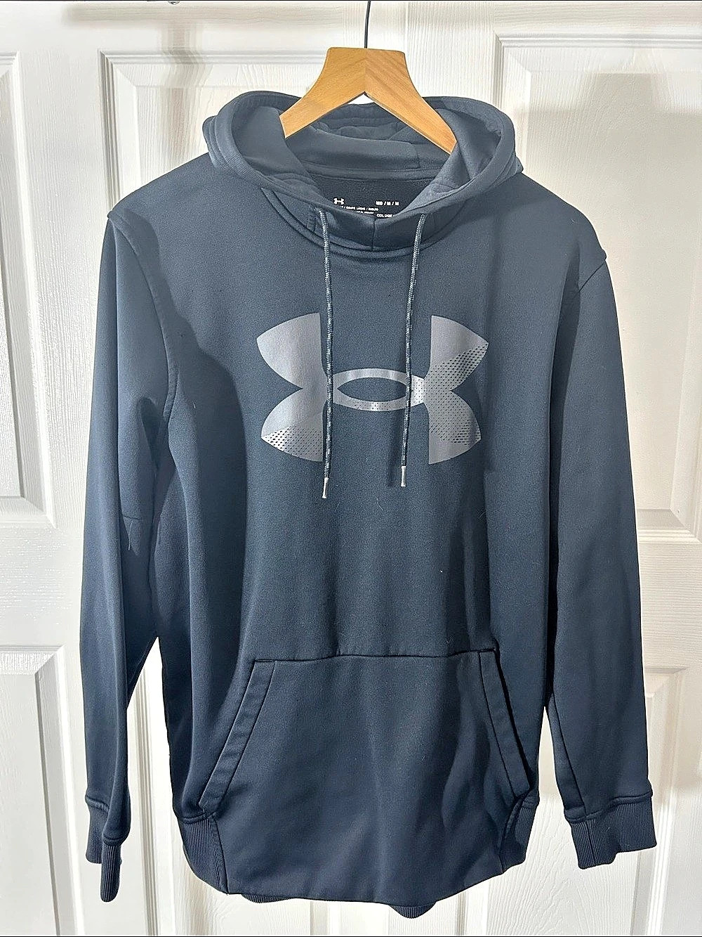 Under Armour ColdGear Hoodie Men's Hoodie Black Size Medium Like New